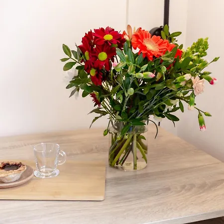 6estudios Campolide דירה