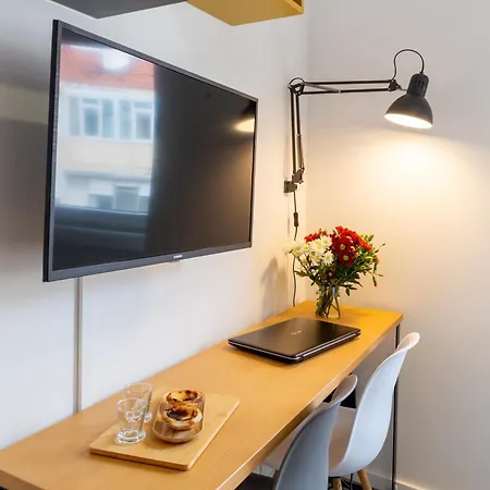 6estudios Campolide Лісабон