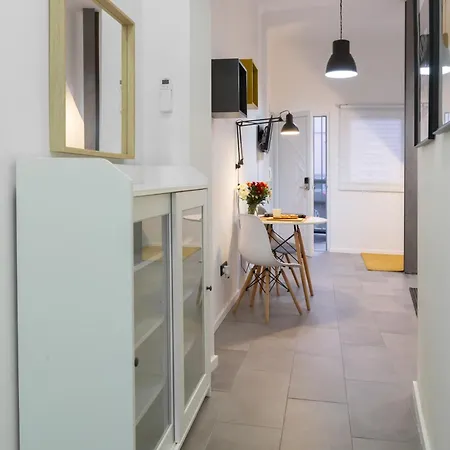 6estudios Campolide * Lisbona